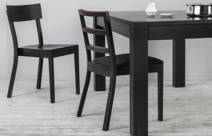 Bergamo chair with table black grain