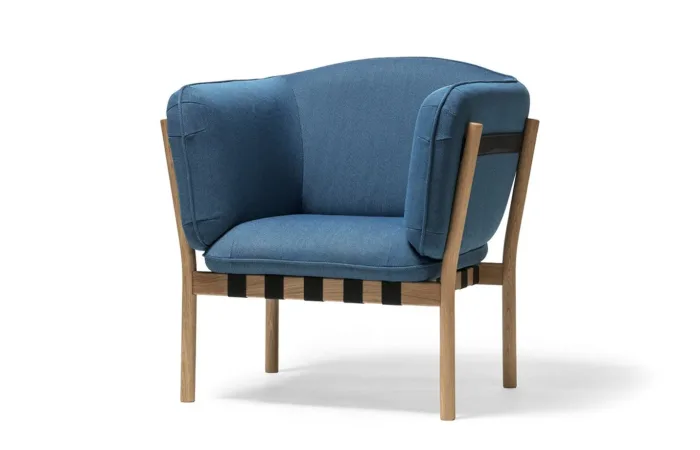 dowel upholstery armchair 4